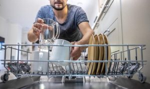 que-hacer-si-el-lavavajillas-no-seca-la-vajilla.jpg ¿Qué hacer si el lavavajillas no seca la vajilla?