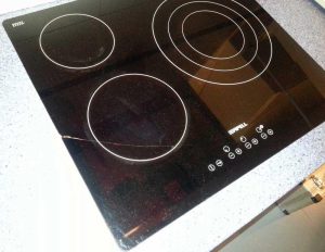 Cambiar el cristal de mi vitrocerámica roto