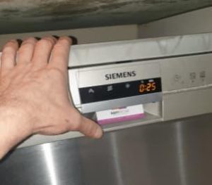 Lavavajillas no calienta el agua.